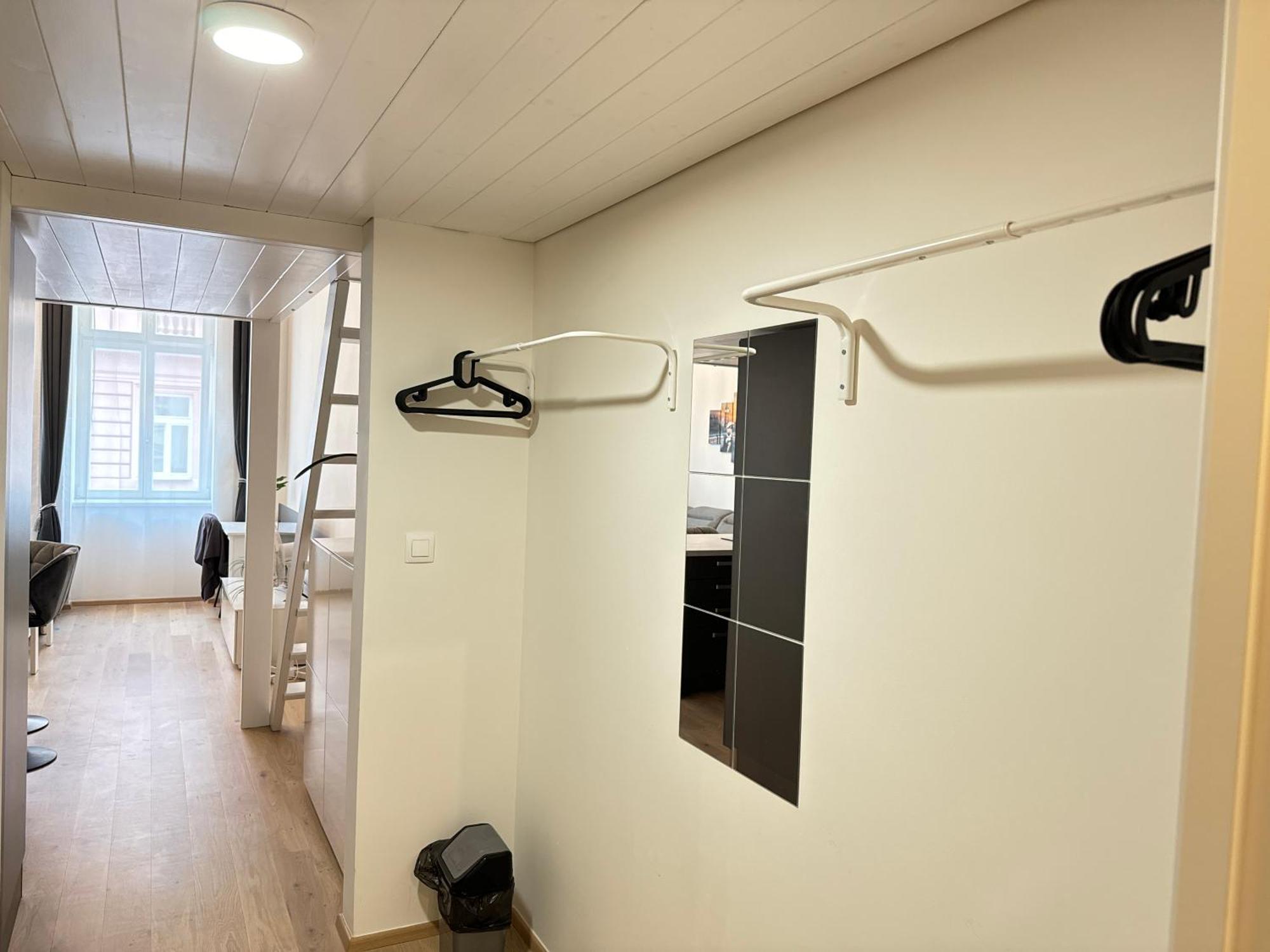 Free Parking - Cozy Apartment Near Vysehrad Railway Bridge Prague Exterior photo